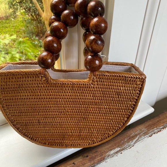 NWT Anthropologie Half Moon Raffia Clutch - Picture 6 of 6